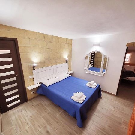Casetta Poli- Appartamento Con Terrazza - Centro Storico Palerme Extérieur photo