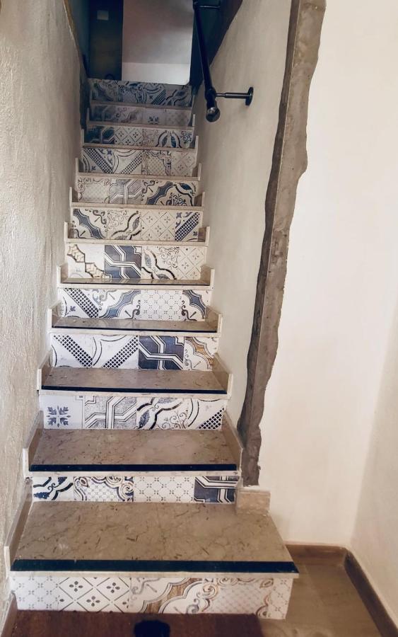 Casetta Poli- Appartamento Con Terrazza - Centro Storico Palerme Extérieur photo